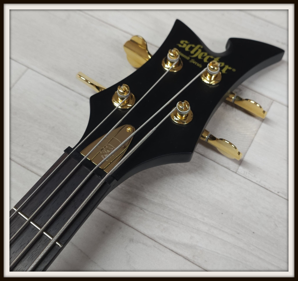 Schecter Johnny Christ Signature, Satin Black, Linkshänder